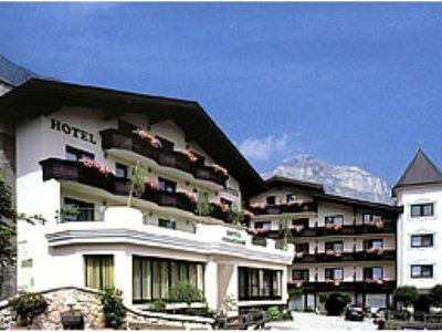 Hotel Jenbacherhof B&B Экстерьер фото