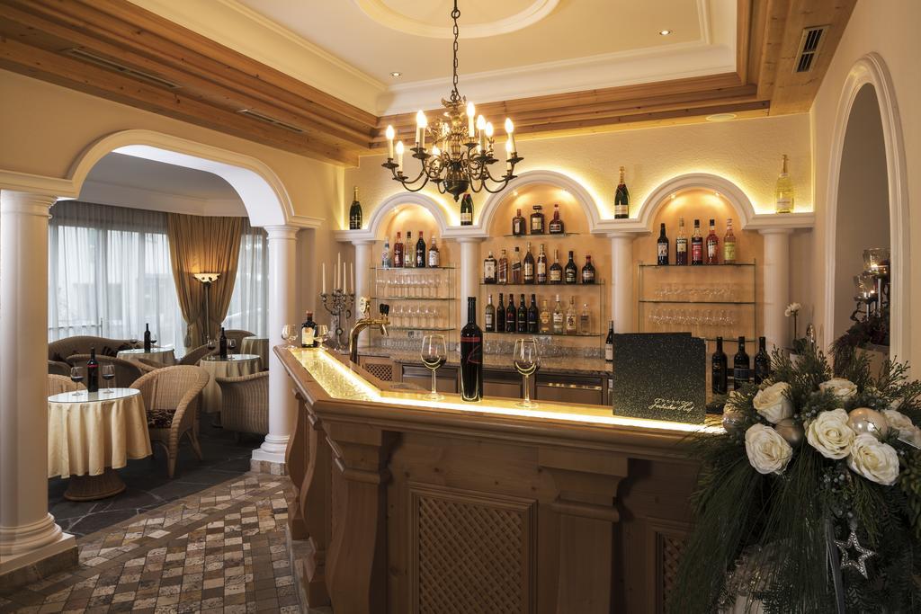 Hotel Jenbacherhof B&B Экстерьер фото